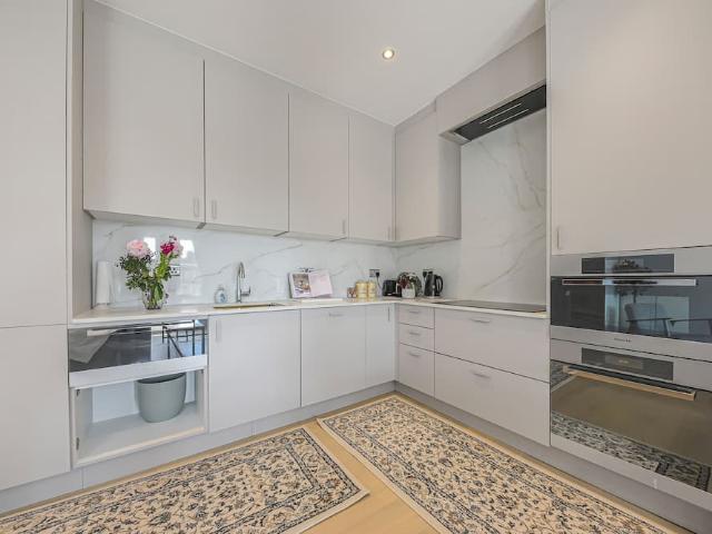 London, W9 3JR, United Kingdom | 3 bed apartment for rent #97077547 | Rentberry