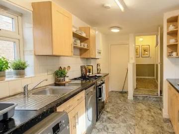London, W9 3LW, United Kingdom | 3 bed apartment for rent #165288843 | Rentberry
