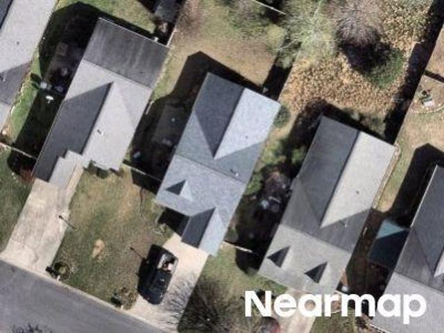 Londonberry Dr