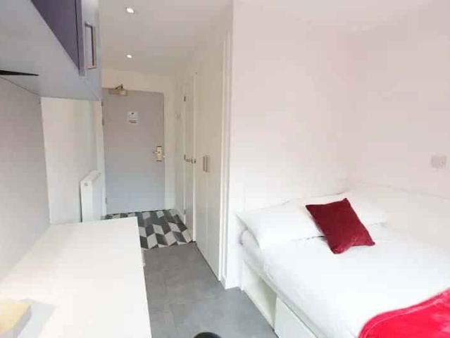 LST New Cross London Student Accommodation | Amber