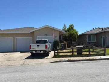 Lone Hill Dr
