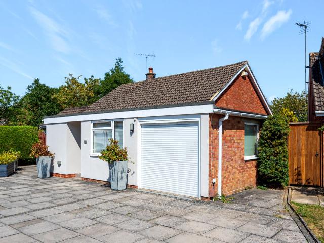 Long Mynd Avenue, Cheltenham GL51, 3 bed detached bungalow to rent, £1,990 pcm | PrimeLocation