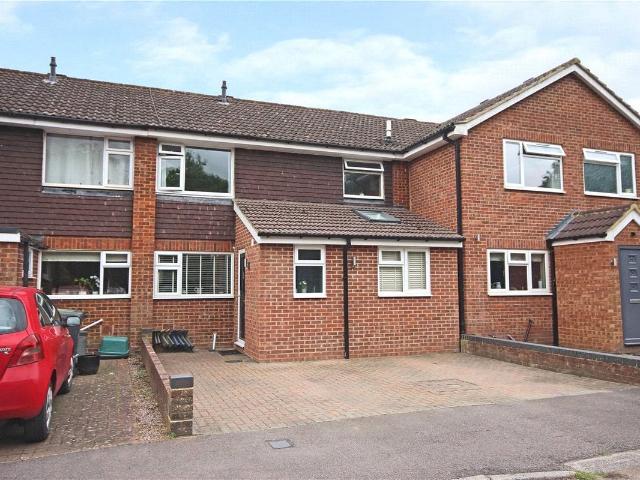 Long Meadow, Markyate, St. Albans AL3, 4 bed terraced house to rent, £2,150 pcm | PrimeLocation