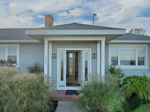 Long Beach Ave, York, Home For Sale