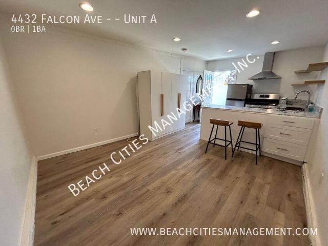 Long Beach CA 90807 104923280