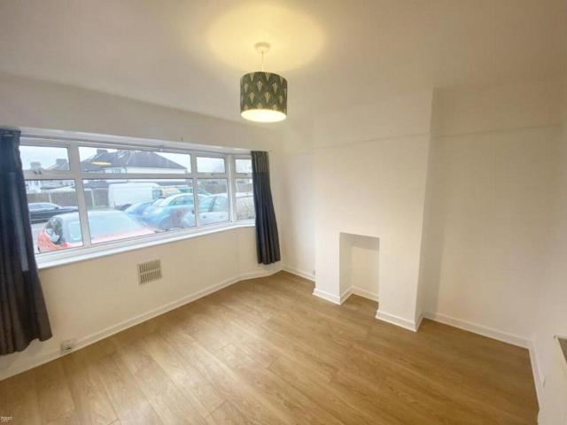 Long Elmes, Harrow 1 bed apartment to rent £1,550 pcm £358 pw