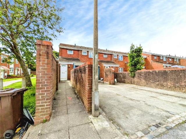 Long Furrow, Wolverhampton, West. 1 bed apartment to rent £775 pcm £179 pw
