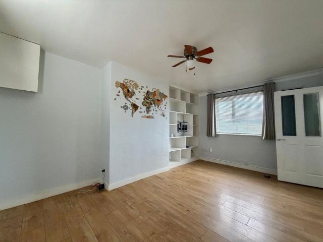 Long Lane, Brynteg, Wrexham, LL11