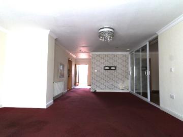 Long Lane, Uxbridge UB10, 5 bed detached house to rent, £3,400 pcm | PrimeLocation
