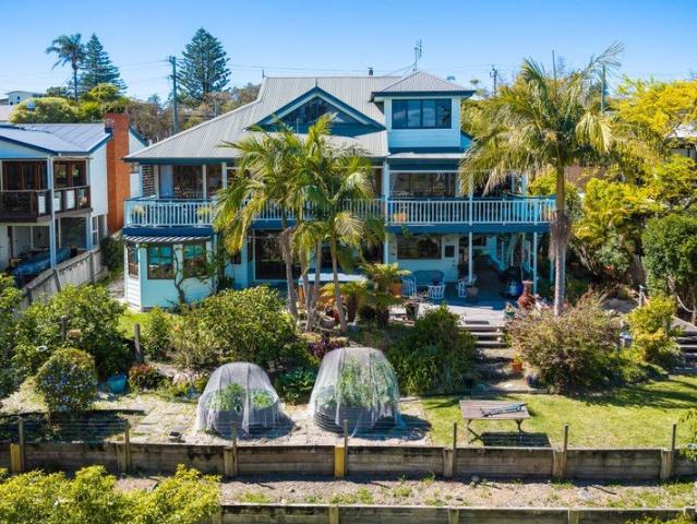 Long Point Luxury Home
