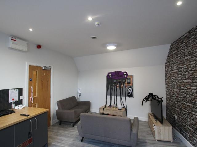 Long Row, Nottingham NG1, 4 bed flat to rent, £564 pcm | PrimeLocation