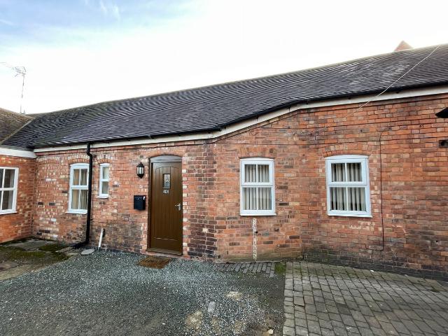 Long Street, Atherstone CV9, 1 bed flat to rent, £625 pcm | PrimeLocation