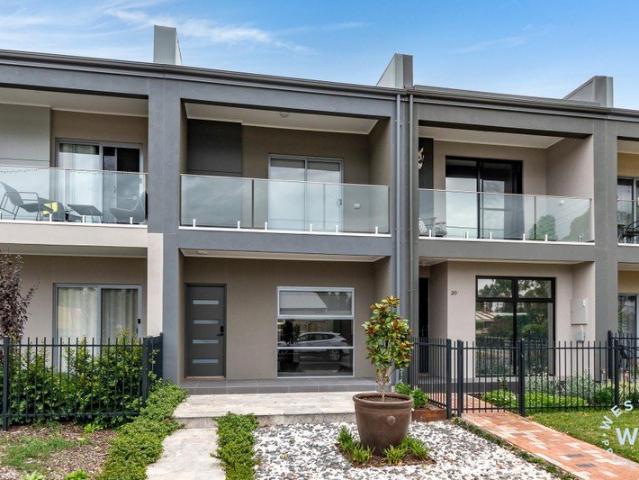 LONG TERM AVAILABLE IN CITY STYLE APARTMENT IN THE MIDDLE OF MT BARKER Available 25.10.2026