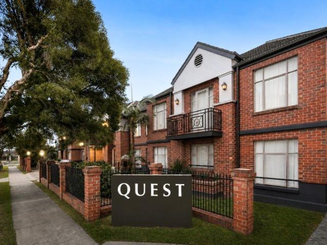 LONG TERM LEASE 2 BEDROOM, 2 BATHROOM HOTEL PAY COUNCIL RATES, WATER RATES & OC ADMIN LEVIES