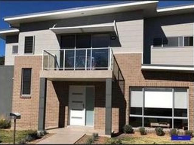 LONG TERM RENTAL IN REDHEAD