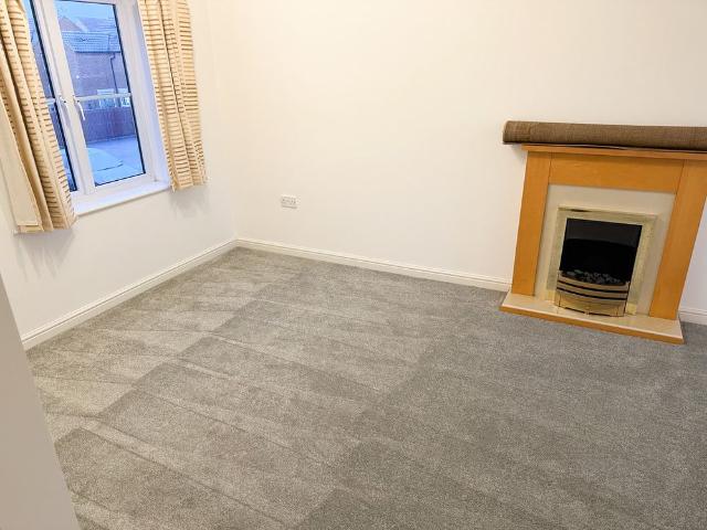 Longchamp Drive, Ely