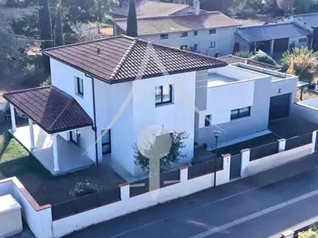 Longages 31410 Achat / Vente maison 5 pièces t5