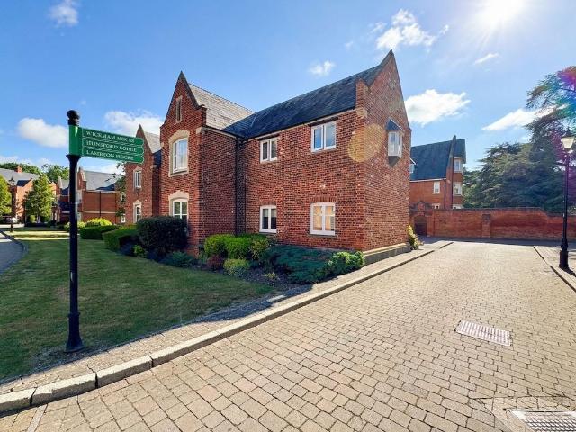 Longbourn, Windsor SL4, 1 bed flat to rent, £1,250 pcm | PrimeLocation