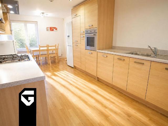 Longdown Avenue, BS16 6 bed end of terrace house to rent £4,082 pcm £942 pw