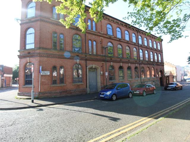Longden Street, Nottingham NG3, 4 bed flat to rent, £1,495 pcm | PrimeLocation