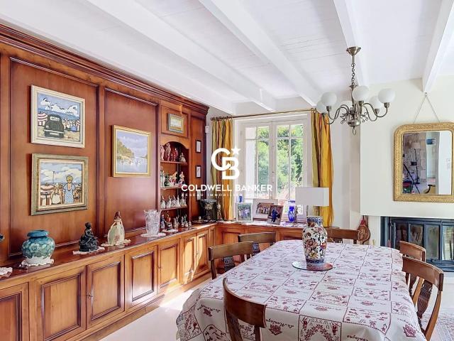 Longère charentaise du XIXe avec gîtes Les Nouillers 480m² Saint Savinien