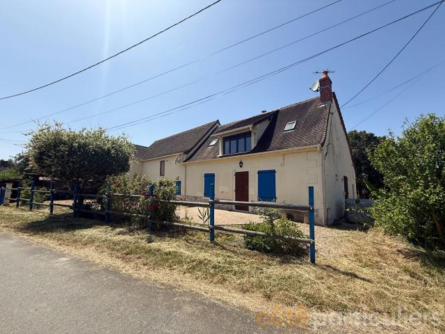 Longère de caractère à 10 minutes de Saint Amand Montrond 152m² Orcenais