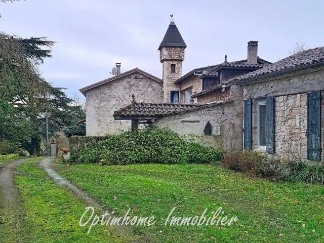 Longère de charme dans un cadre exceptionnel 282m² Tayrac