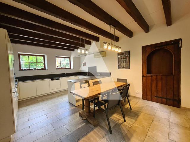 Longère de 215 m² 5 chambres à Sancy terrain de 1427m² avec garage et dépendances