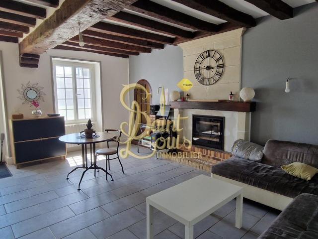 Longere De 3/4 Chambres Grange Et Jardin 134m² Pouant