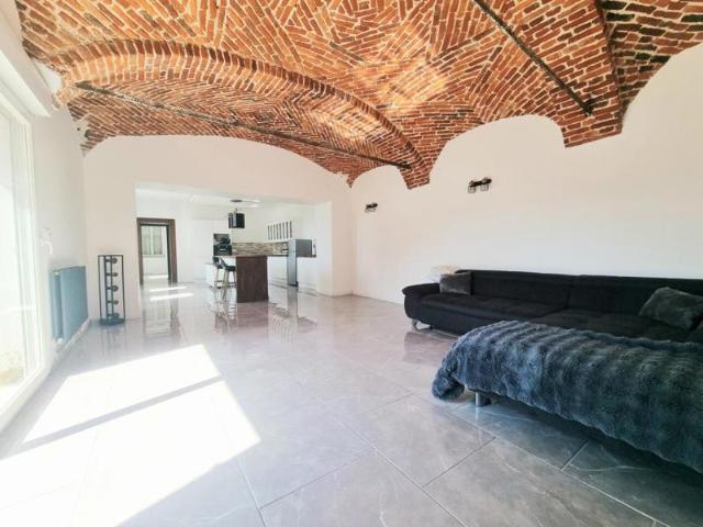 Longère, DPE B, 3 chambres, stationnement, jardin