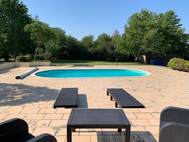 Longère en pierre Pouance 179m² Ombrée d'Anjou