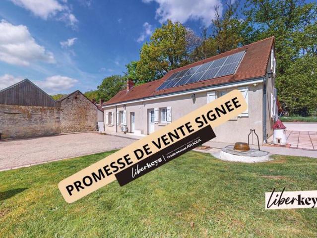 Longère rénovée, 125 m2, 3 chambres, autonome en énergie entre Orléans Blois Vendôme