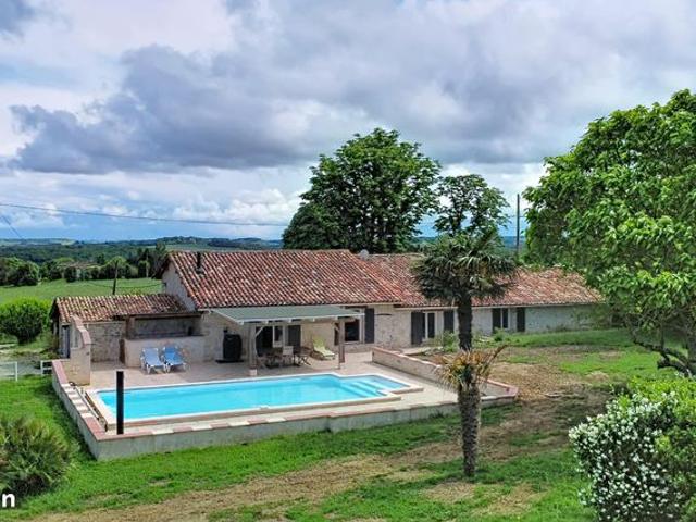 Longère spacieuse avec terrasse et jardin | Layrac | 157 m²