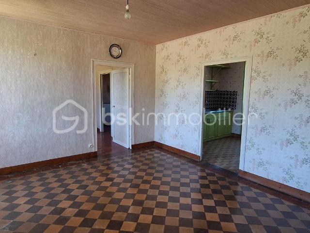 LONGERE 145M2