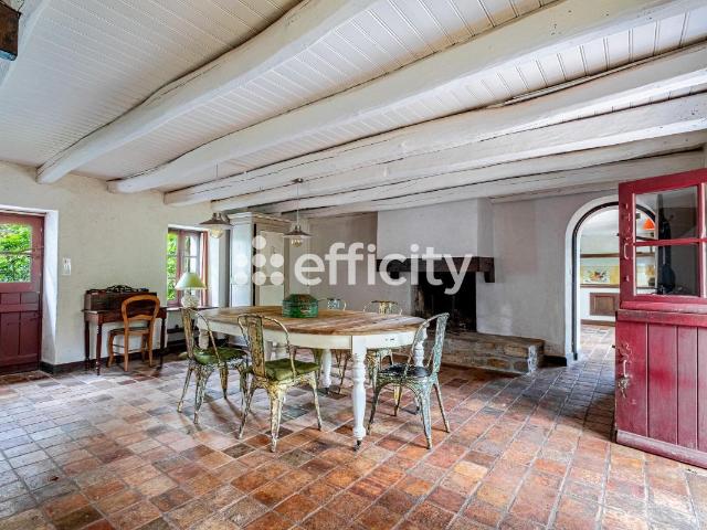 Longère 196m² Saint Lyphard