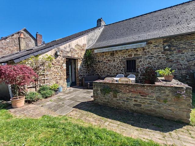 Longère 10 pièces 220m2