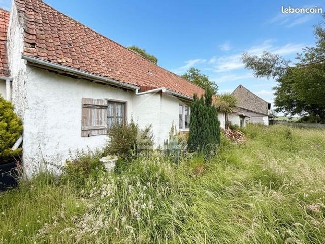Longère 2 pièces 100 m²