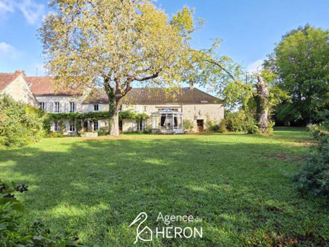 Longere 374 m2 6 chambres terrain 2641 m2