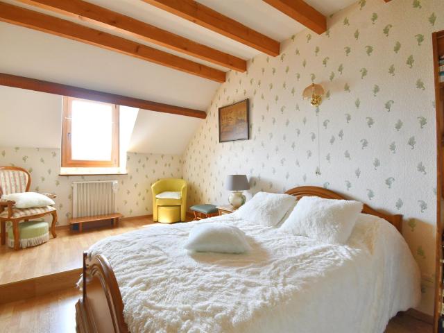 Longère 4 chambres 135 m² Roussillon en Morvan 135m² Roussillon en Morvan