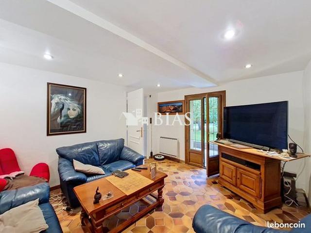 Longère 6 pièces 110 m²