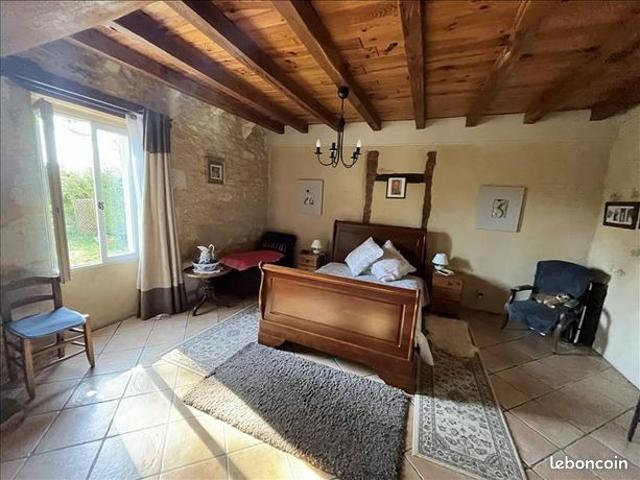 Longère 6 pièces 240 m²