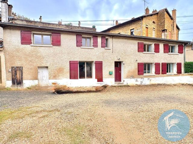 LONGERE 98 m² T4 CHESSY + JARDIN AVEC CHALET