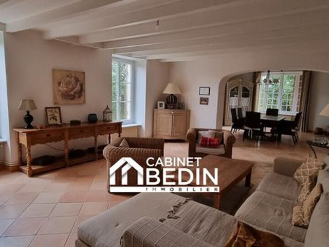 Longère 9 pièces 246 m²