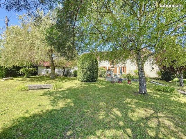 Longère 9 pièces 314 m²