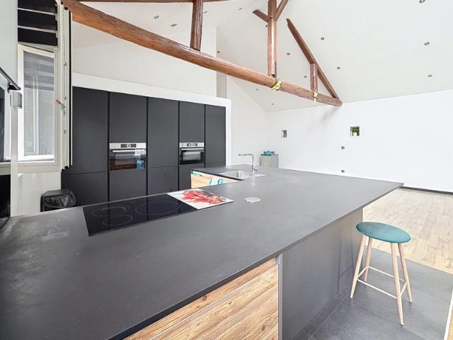 Longeville les Metz Maison de ville plus studio 170 m2