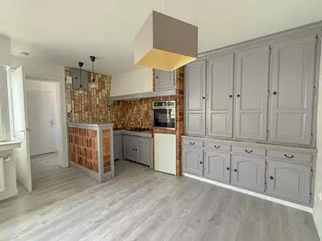 Longeville lès Metz 57050 Achat / Vente appartement 2 pièces t2 au dernier étage