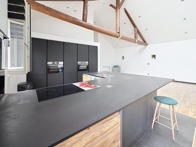 Longeville les Metz Maison de ville plus studio 170 m2