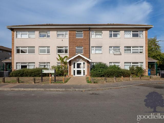Longford Court, Epsom, Surrey KT19, 3 bed flat to rent, £1,649 pcm | PrimeLocation