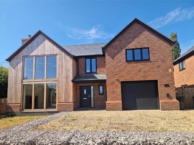 Longford Grange, Market Drayton. 4 bed detached house to rent £2,250 pcm £519 pw