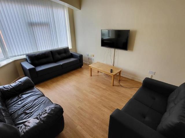 Longford Place, Manchester M14, 7 bed semi detached house to rent, £4,853 pcm | PrimeLocation